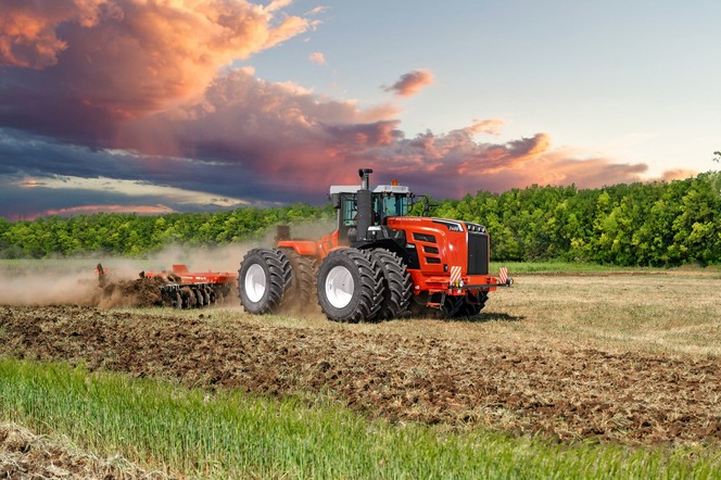 Красноярский край компенсирует аграриям до 30% затрат на технику и оборудование