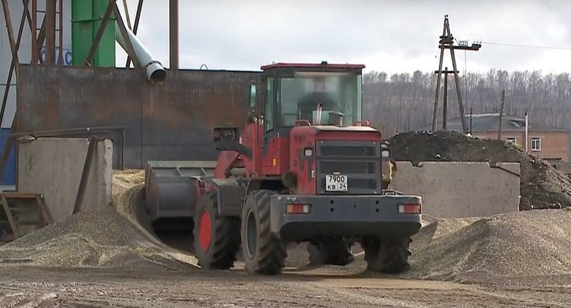 Программа "О хлебе насущном": осенние заботы сельхозпредприятий и детская мечта фермера