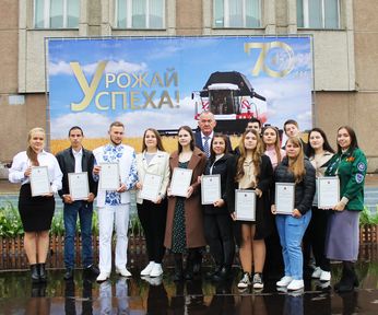 Красноярский аграрный университет встретил первокурсников