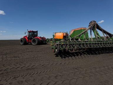 Сельхозпредприятиям Красноярского края возместят затраты на обновление техники и оборудования