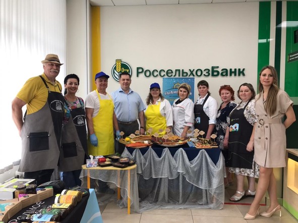 В Красноярске состоялась продовольственная ярмарка «Вкусная пятница»